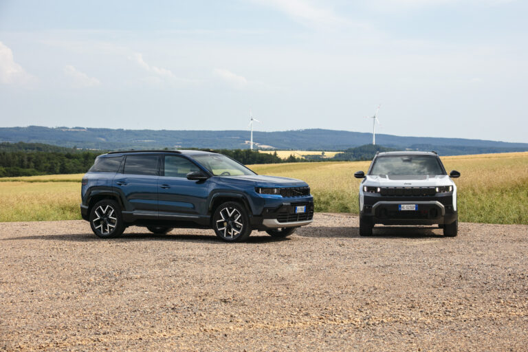 New Jeep® Compass - COMBO