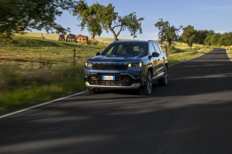 New Jeep® Compass Phev - PACIFIC
